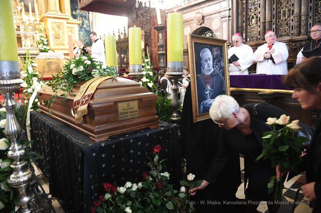 1414jpg.jpg-nieszpory żałobne Ks. Prałata Zdzisława Sochackiego  Autor: W. Majka