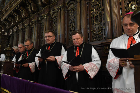 1515jpg.jpg-nieszpory żałobne Ks. Prałata Zdzisława Sochackiego