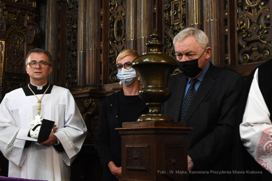 1616jpg.jpg-nieszpory żałobne Ks. Prałata Zdzisława Sochackiego