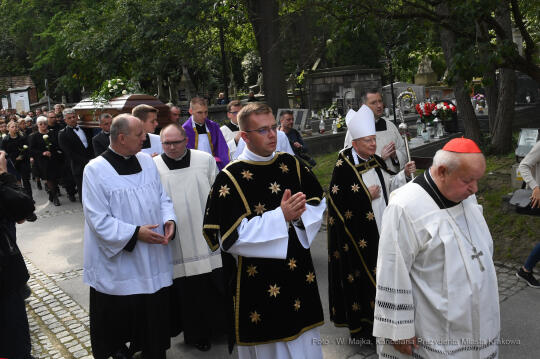 1010jpg.jpg-Pogrzeb księdza prałata Zdzisława Sochackiego
