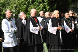 2121jpg.jpg-Pogrzeb księdza prałata Zdzisława Sochackiego