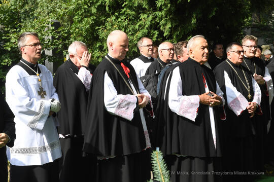 2121jpg.jpg-Pogrzeb księdza prałata Zdzisława Sochackiego