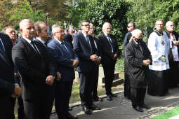2222jpg.jpg-Pogrzeb księdza prałata Zdzisława Sochackiego