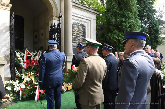 3737jpg.jpg-Pogrzeb księdza prałata Zdzisława Sochackiego