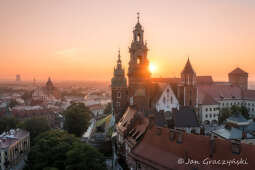 jg_dron_210908_dji_0015.jpg-Wawel,Wisła,Słońce,Zieleń