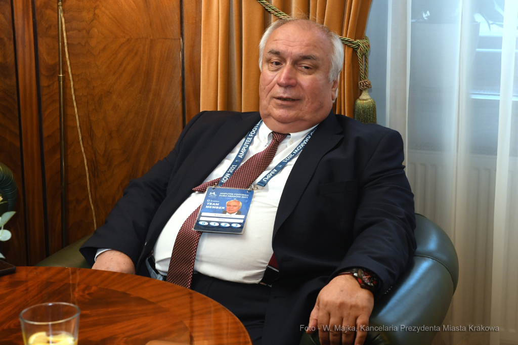 077jpg.jpg-Spotkanie z przedstawicielami Europejskiej i Światowej Federacji AMP Futbol  Autor: W. Majka