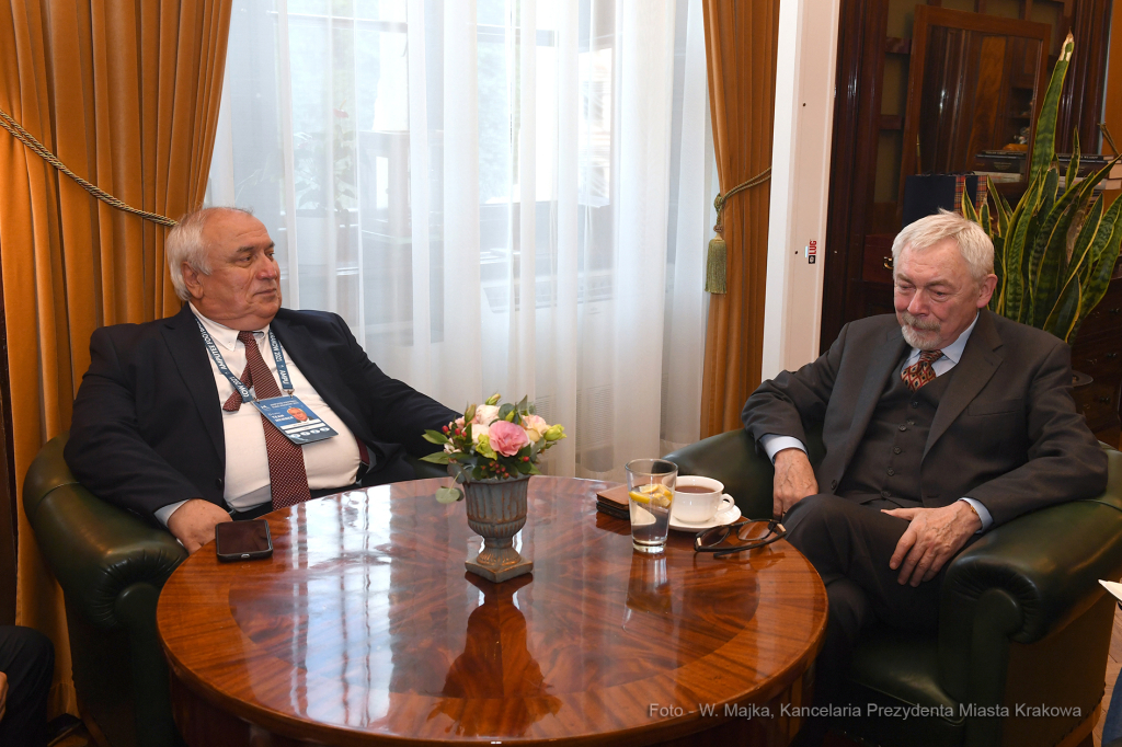 088jpg.jpg-Spotkanie z przedstawicielami Europejskiej i Światowej Federacji AMP Futbol  Autor: W. Majka