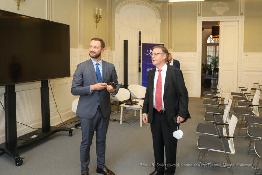 bs_210913_1092.jpg-Pałac Potockich,Delegacja Frankfurt