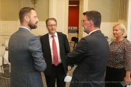 bs_210913_1095.jpg-Pałac Potockich,Delegacja Frankfurt