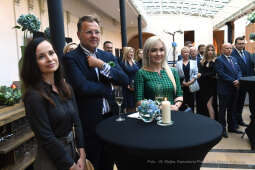 088jpg.jpg-konsulat Kolumbii