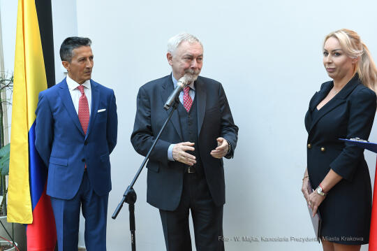 1212jpg.jpg-konsulat Kolumbii