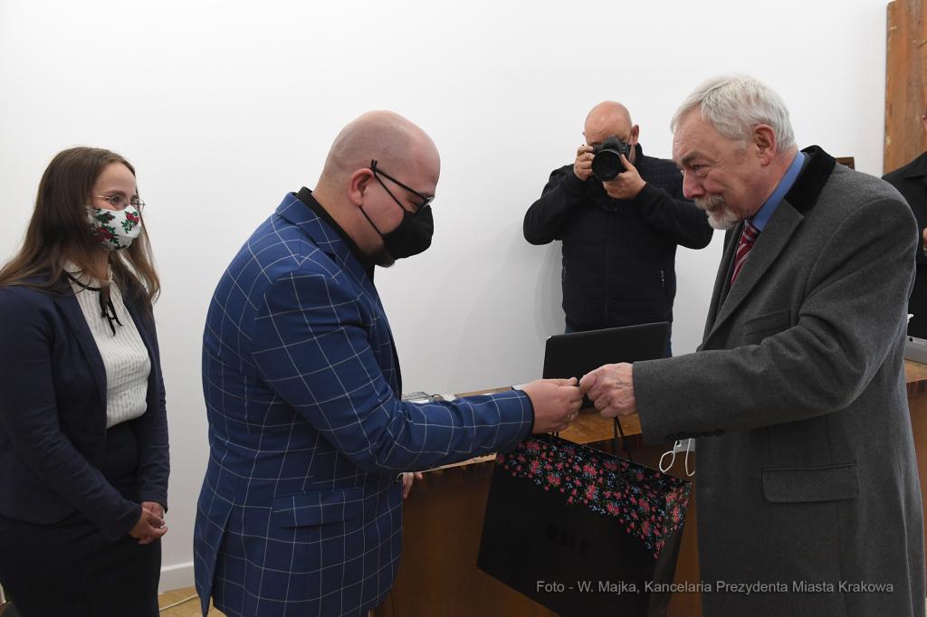 1313jpg.jpg-Otwarcie antykwariatu Suszek Books przy ul. św. Tomasza 26  Autor: W. Majka