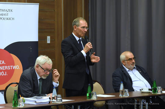 066jpg.jpg-Zarząd Związku Miast Polskich