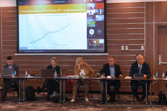 1717jpg.jpg-Zarząd Związku Miast Polskich