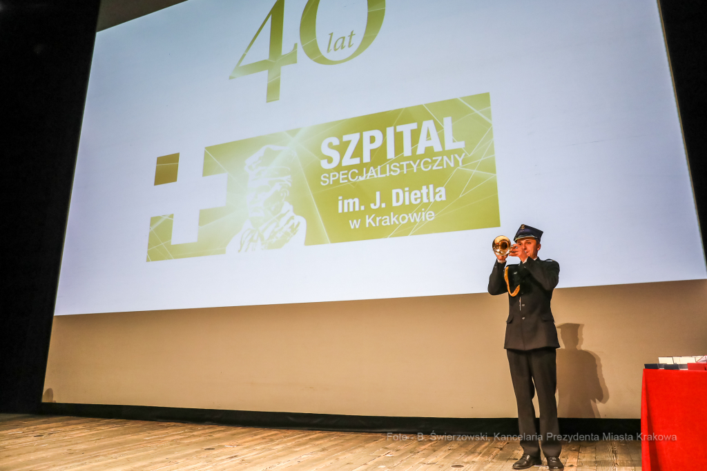 bs-września 25, 2021-033a3614.jpg-Szpital Dietla, Jubileusz,Majchrowski  Autor: B. Świerzowski