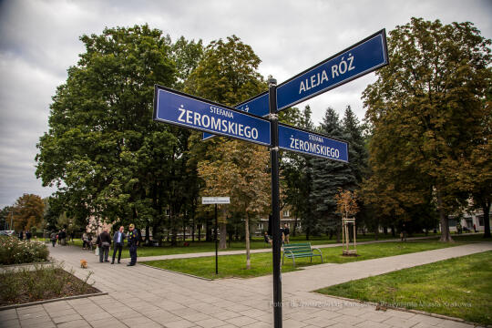 bs-września 25, 2021-jg1_210925_202a4768.jpg-Skwer, Majchrowski, Nowa Huta