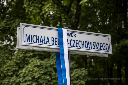 bs-września 25, 2021-jg1_210925_202a4776.jpg-Skwer, Majchrowski, Nowa Huta