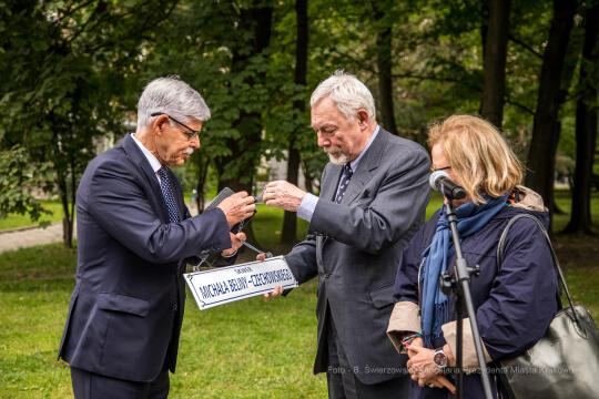 bs-września 25, 2021-jg1_210925_202a4858.jpg-Skwer, Majchrowski, Nowa Huta