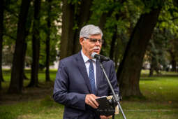 bs-września 25, 2021-jg1_210925_202a4871.jpg-Skwer, Majchrowski, Nowa Huta