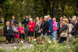 bs-września 25, 2021-jg1_210925_202a4905.jpg-Skwer, Majchrowski, Nowa Huta