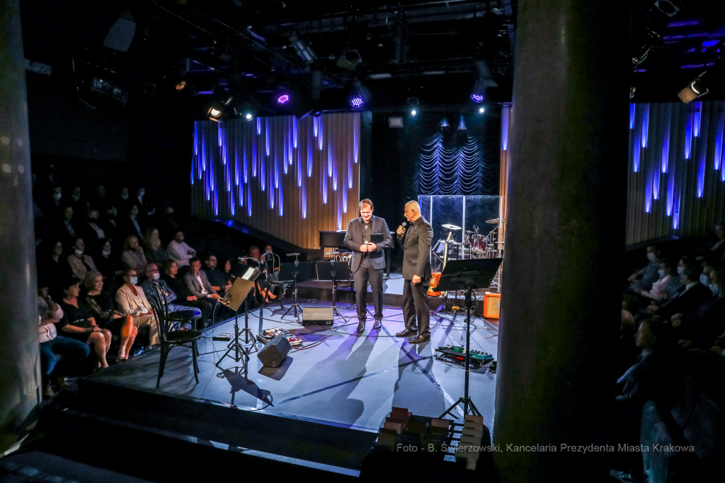 bs-września 26, 2021-033a4161.jpg-Teatr STU, Jubileusz, Majchrowski  Autor: B. Świerzowski