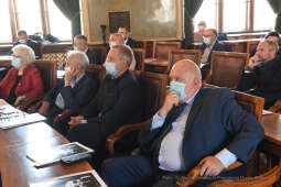 1414jpg.jpg-Medal dla Adama Bodnara