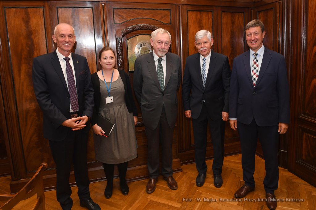 1212jpg.jpg-Spotkanie z przedstawicielami Kościoła Adwentystów Dnia Siódmego w RP  Autor: W. Majka