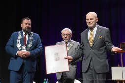 1919jpg.jpg-Brązowe Cracoviae Merenti