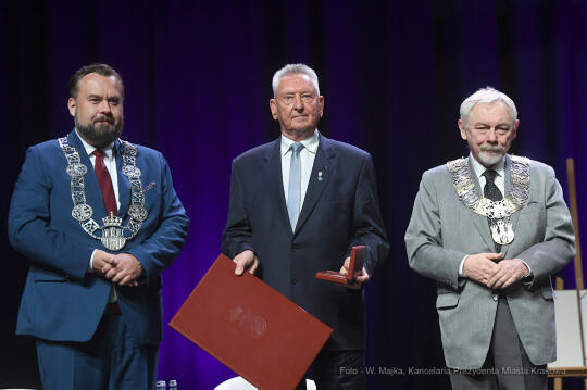 2626jpg.jpg-Brązowe Cracoviae Merenti