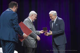 3030jpg.jpg-Brązowe Cracoviae Merenti