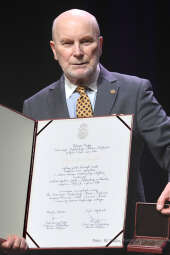 4949jpg.jpg-Brązowe Cracoviae Merenti