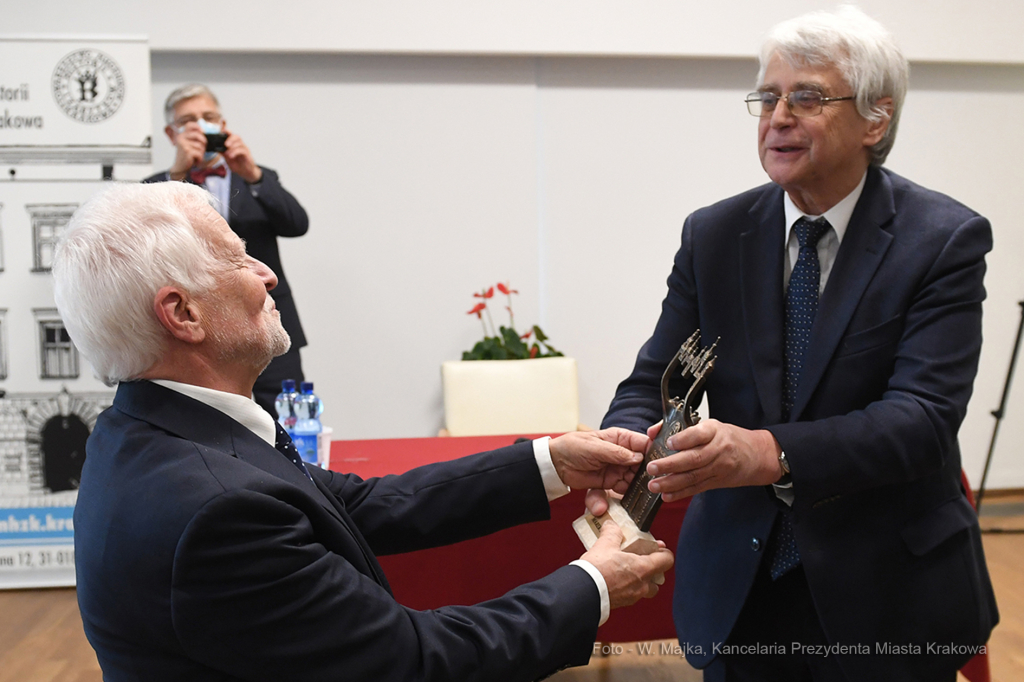 088jpg.jpg-Wręczenie nagrody im. Klemensa Bąskowskiego  Autor: W. Majka