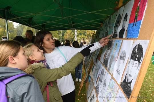 3535jpg.jpg-skwer Antosia Petrykiewicza