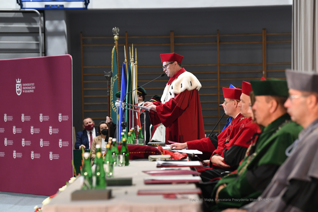 1515jpg.jpg-Uniwersytet Ekonomiczny  Autor: W. Majka