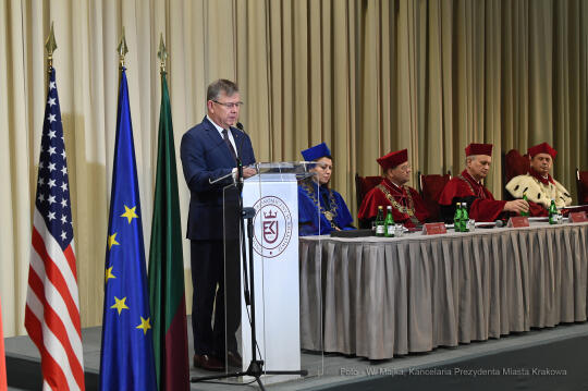 2121jpg.jpg-Uniwersytet Ekonomiczny