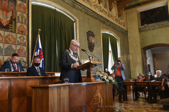 055jpg.jpg-Tokarczuk