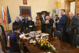 3434jpg.jpg-Tokarczuk