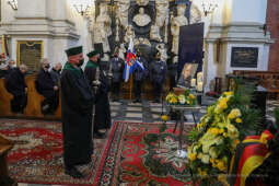 bs_211010_7776.jpg-Pogrzeb Zagajewski, Majchrowski, Panteon Narodowy