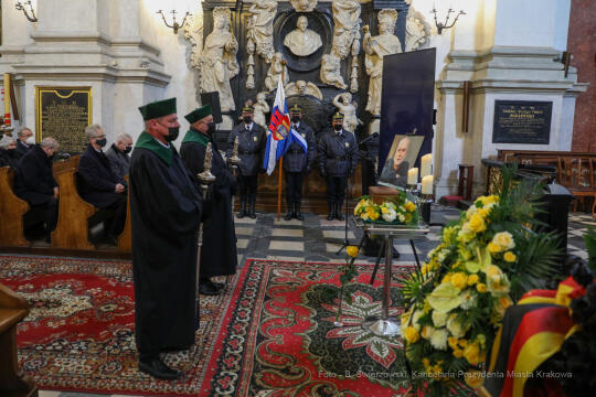 bs_211010_7776.jpg-Pogrzeb Zagajewski, Majchrowski, Panteon Narodowy