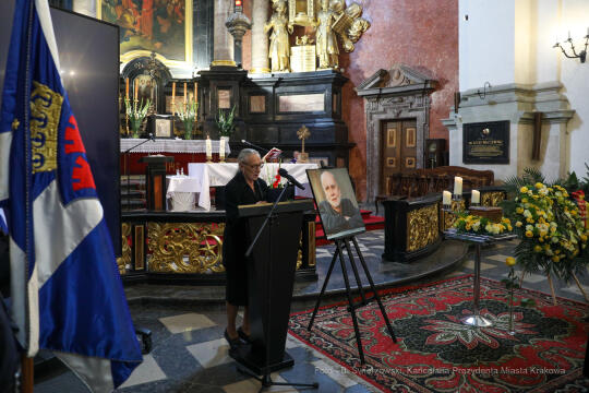 bs_211010_7801.jpg-Pogrzeb Zagajewski, Majchrowski, Panteon Narodowy