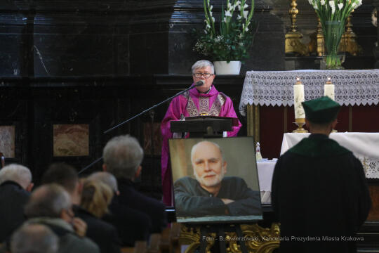 bs_211010_7854.jpg-Pogrzeb Zagajewski, Majchrowski, Panteon Narodowy