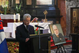 bs_211010_7983.jpg-Pogrzeb Zagajewski, Majchrowski, Panteon Narodowy