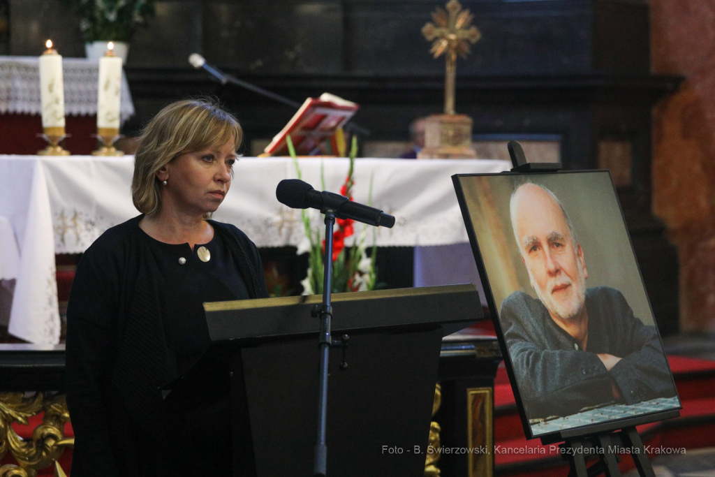 bs_211010_7995.jpg-Pogrzeb Zagajewski, Majchrowski, Panteon Narodowy  Autor: B. Świerzowski