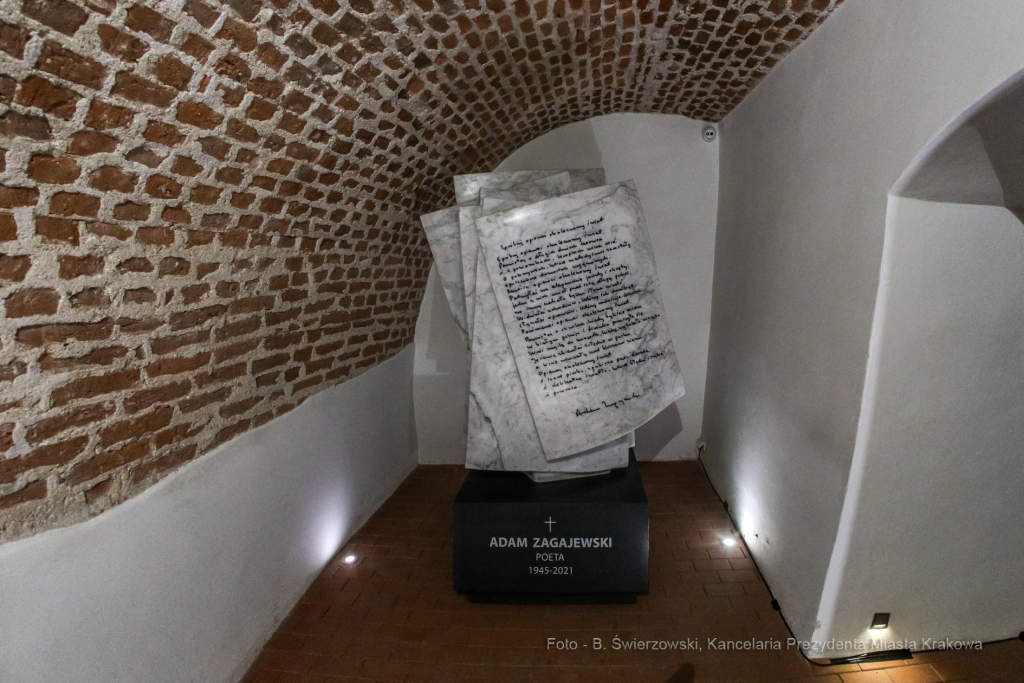 bs_211010_8022.jpg-Pogrzeb Zagajewski, Majchrowski, Panteon Narodowy  Autor: B. Świerzowski