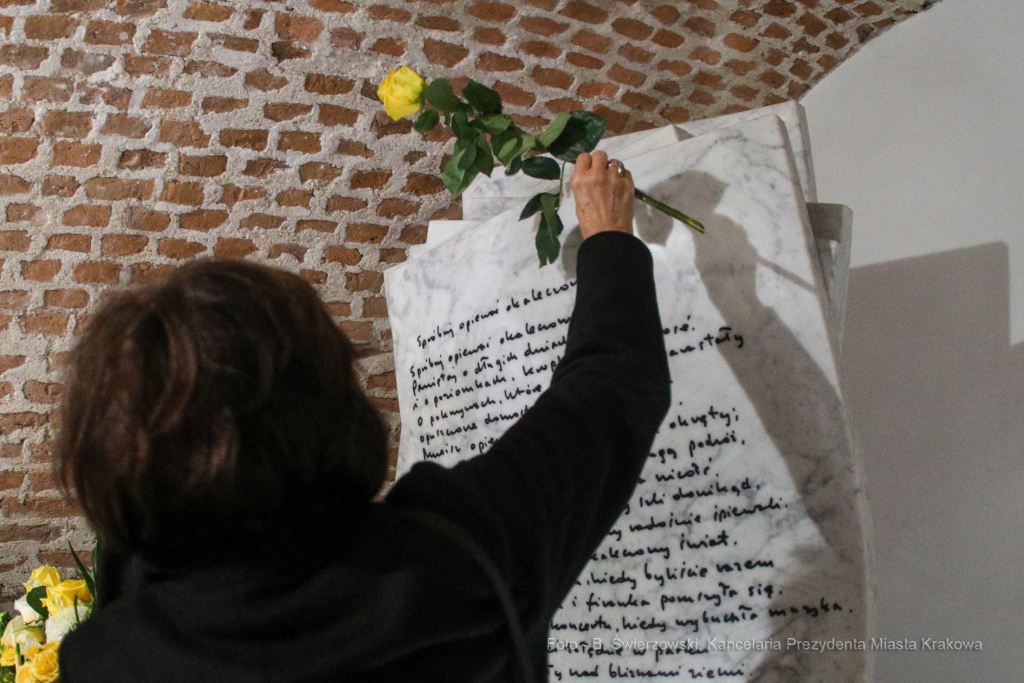 bs_211010_8076.jpg-Pogrzeb Zagajewski, Majchrowski, Panteon Narodowy  Autor: B. Świerzowski