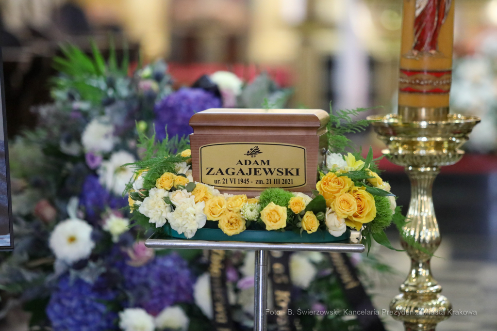 bs_211010_9814.jpg-Pogrzeb Zagajewski, Majchrowski, Panteon Narodowy  Autor: B. Świerzowski