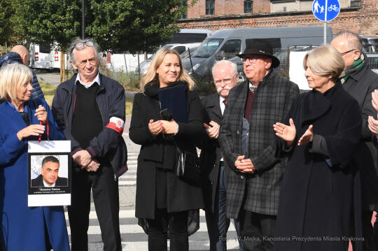 077jpg.jpg-rondo Janusza kurtyki