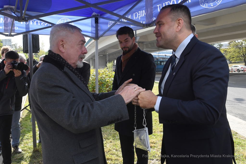 1414jpg.jpg-rondo Janusza kurtyki  Autor: W. Majka