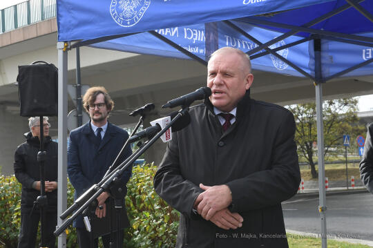 1717jpg.jpg-rondo Janusza kurtyki