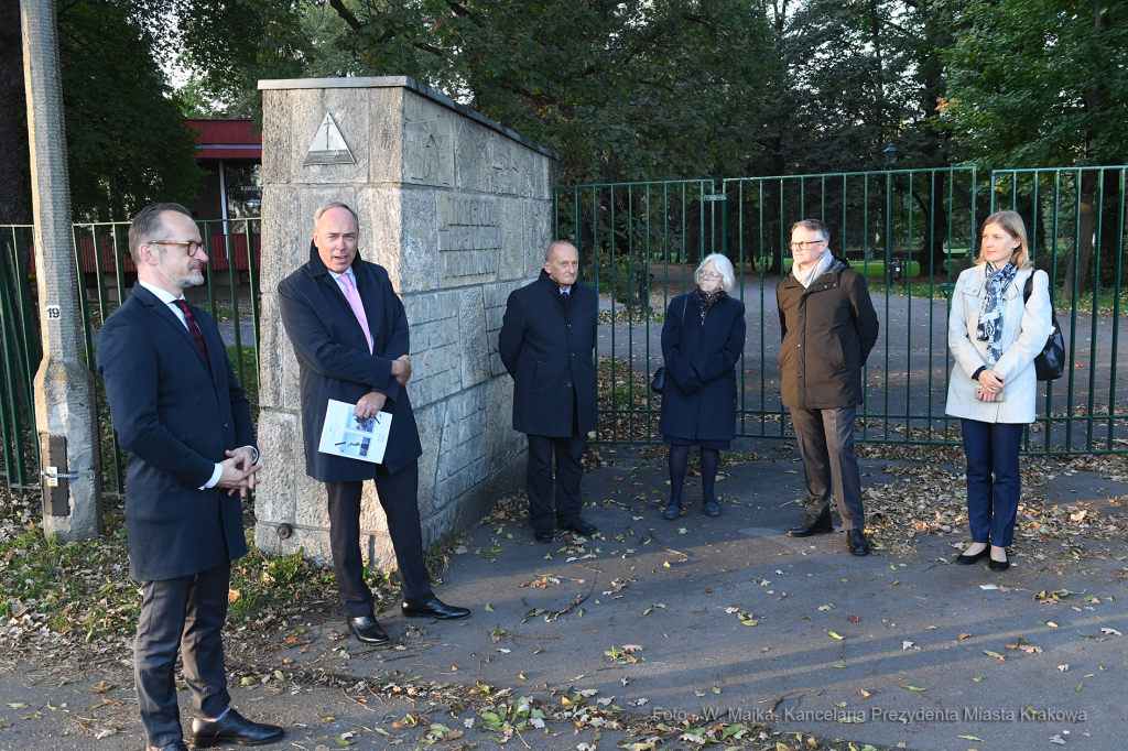 044jpg.jpg-wystawa polsko-luksemburska  Autor: W. Majka